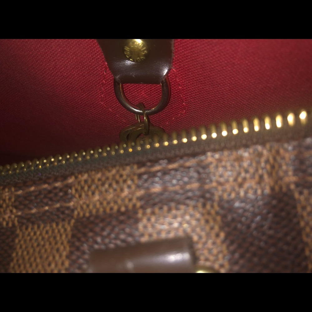 Louis Vuitton Speedy 30
